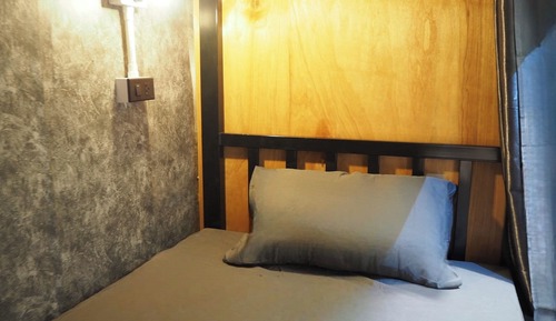 Shared Dormitory, Non Smoking