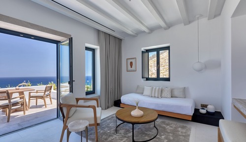 Premium Room, 1 King Bed, Sea View
