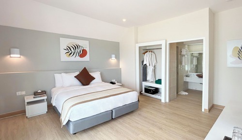 Two-Bedroom Suite