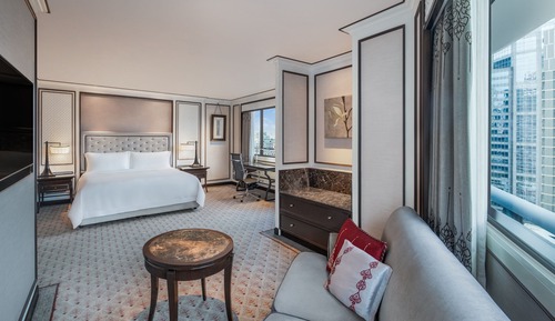 Room, 1 King Bed, Corner