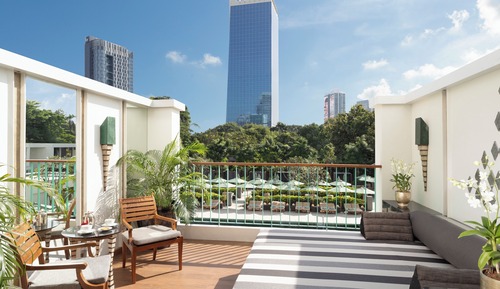 Club Balcony with Club Benefit