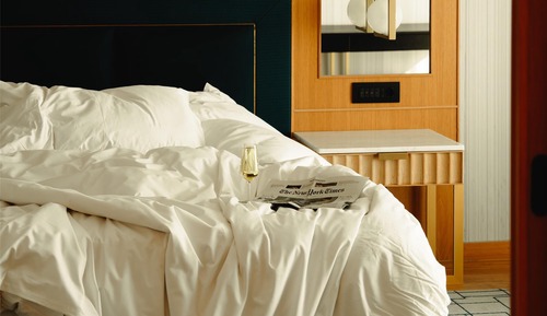 Corner Suite with 1 King Bed