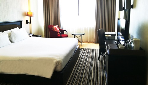Superior Room, 1 King Bed