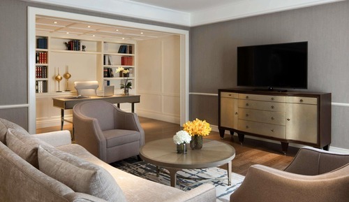 Presidential Suite, Club Access