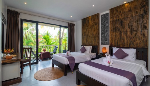 Deluxe Twin balcony with pool view