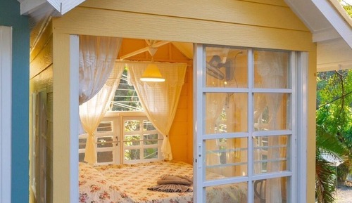 Economy Cabin, Garden View