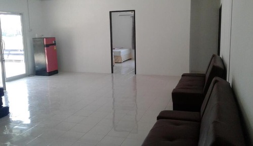 Family Room, Balcony, Garden View