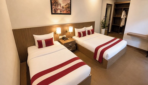 Deluxe Twin Room