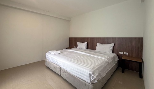 Deluxe Double Room, 1 Queen Bed, Non Smoking, City View