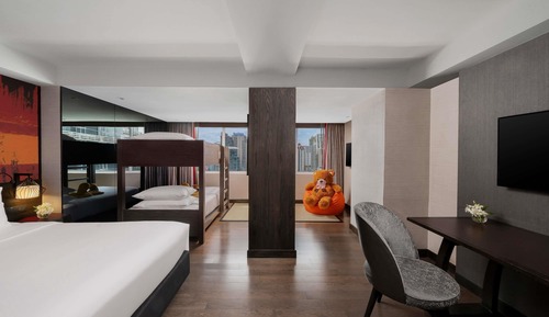 Family Room, Multiple Beds