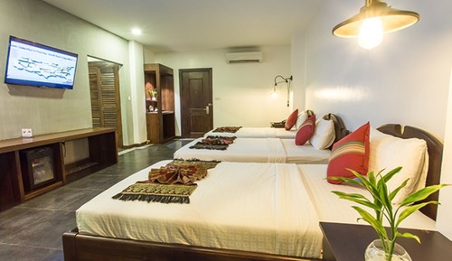 Superior Triple Room