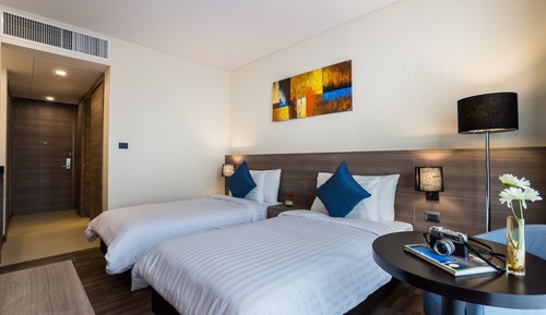 Superior Room, 2 Twin Beds, Non Smoking, City View