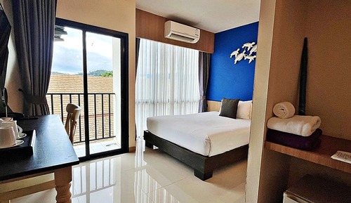 Standard Single Room - Free Airport Shuttle