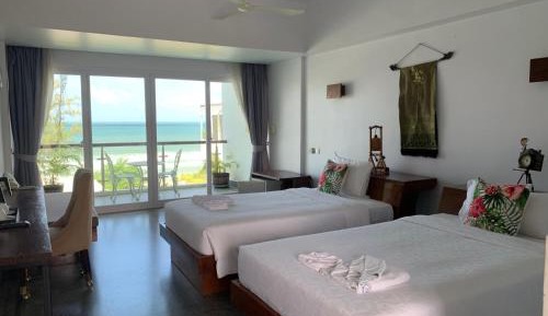 Double Room with Pool View