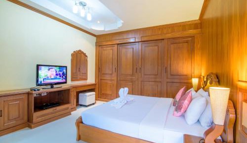King Suite with Spa Bath