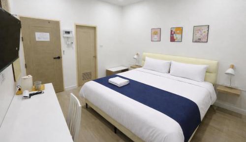 King Room