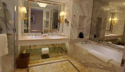 Deluxe Twin Room with Sea View