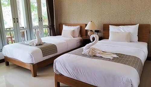 Superior Twin Bed Room