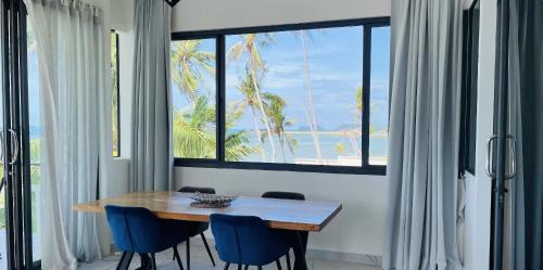 Two-Bedroom Apartment with Sea View