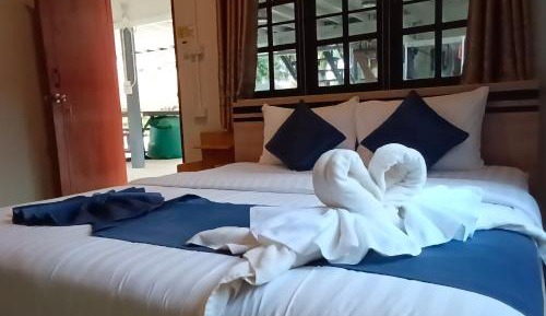 6-Bed Male Dormitory Room