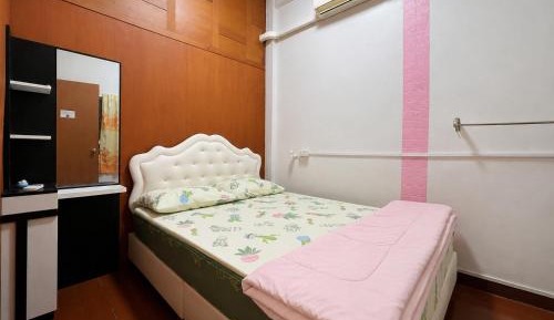 Double Room with Shared Bathroom