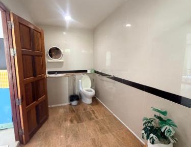 Economy Quadruple Room