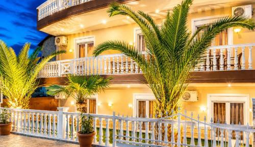 Quadruple Room with Garden View