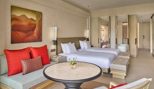 Twin Room with Balcony and Forest Access