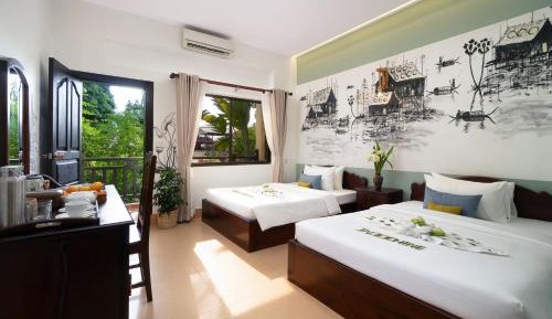 Twin Room with Pool View