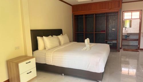 King Room with Garden View