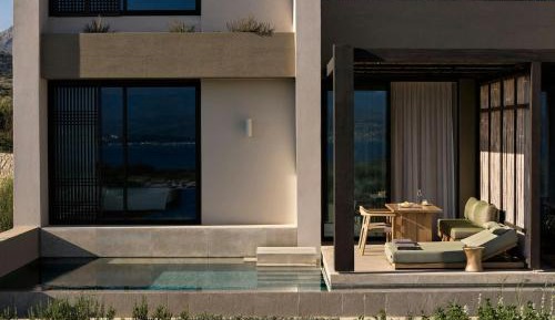 Premium Deluxe King Suite with Sofa Bed, Terrace and Sea View