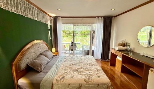 King Room with Lake View