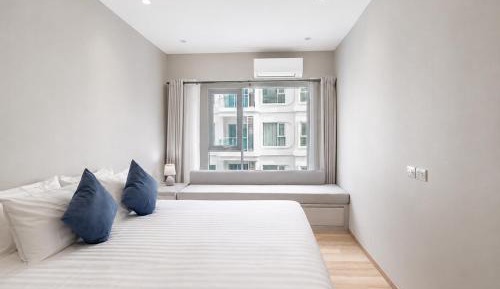 Two-Bedroom Apartment with Balcony
