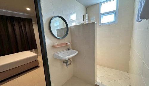 Small Single Room