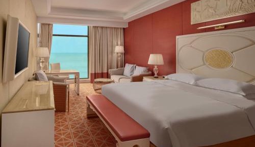 Deluxe King Room with Sea View