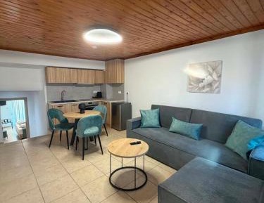 Triple Room with Balcony