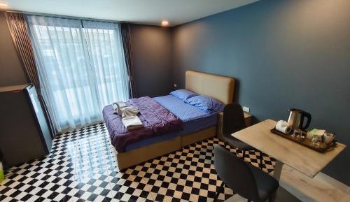 Standard King Room