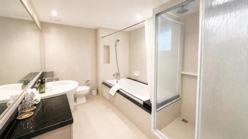 Three-Bedroom Suite