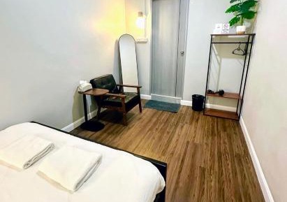 Quadruple Room with Private Bathroom