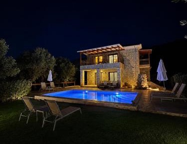 Deluxe Villa
