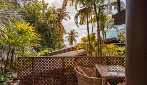 Deluxe Bungalow with Garden View