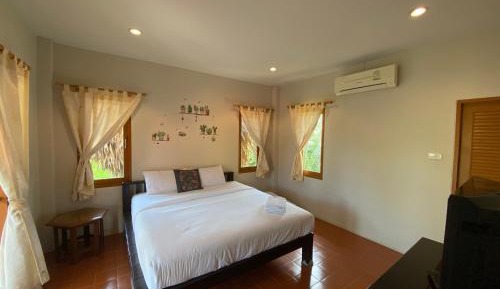 Double Room with Pool View