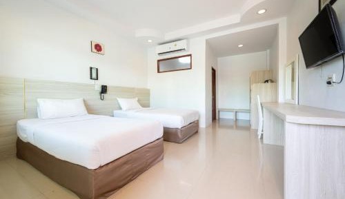 Superior Room with Pool View