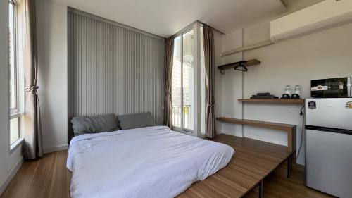 Queen Room with Garden View