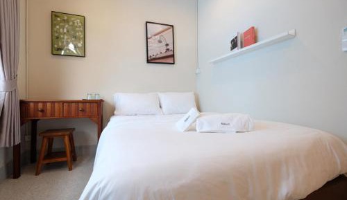 Standard Double Room with Shared Bathroom