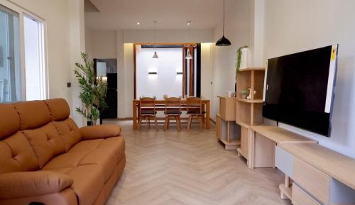 Three-Bedroom Townhouse
