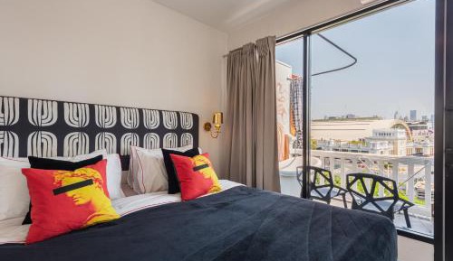 Junior Suite with Balcony