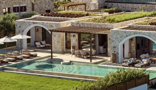 Cape Three Bedroom Sea Front Villa with Private Pool