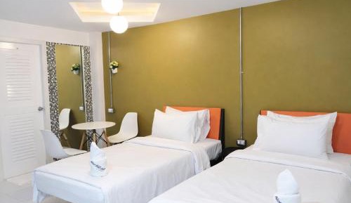 Deluxe Twin Room