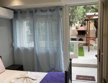 Triple Room with Garden View
